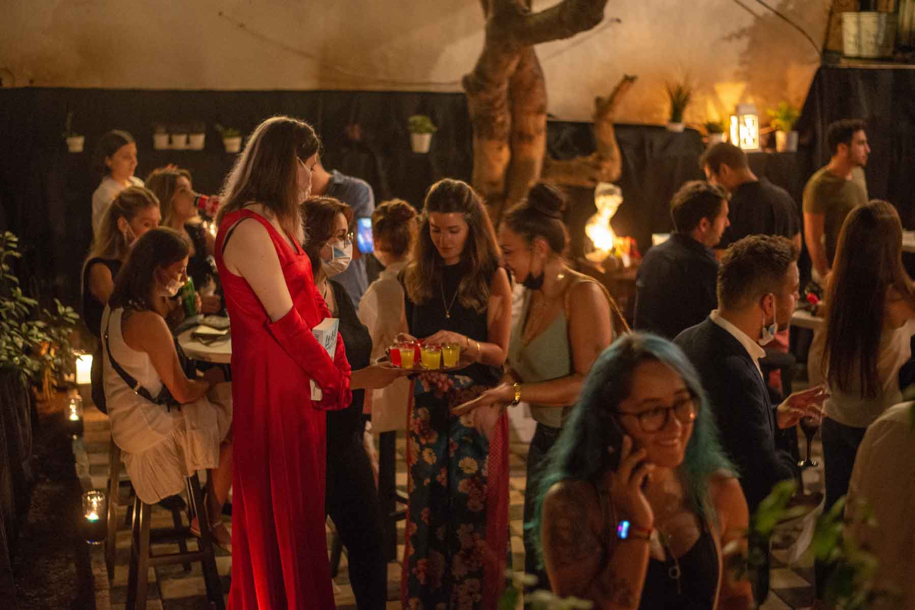 Lö Aşk Bambaşka Bir Aşk